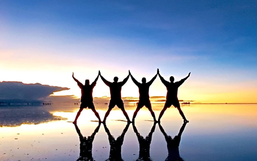 Tour Amanecer en el Salar de Uyuni